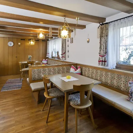 Nyaraló Gasser-2 By Interhome