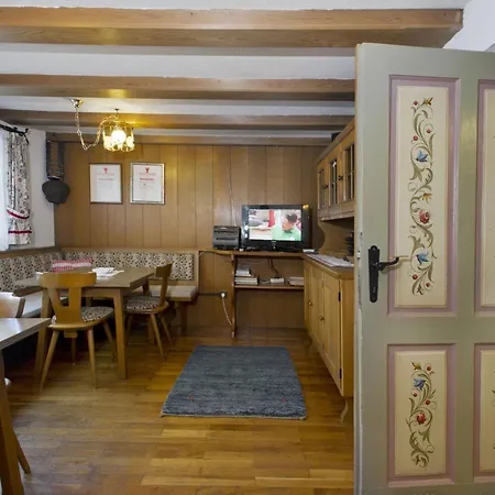 Gasser-2 By Interhome Vakantiehuis Uderns